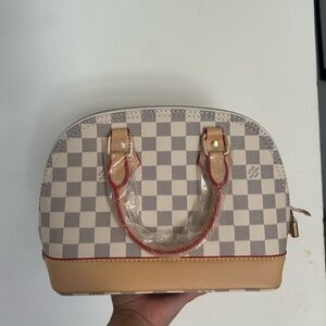 Louis Vuitton Cream and Tan Handbag